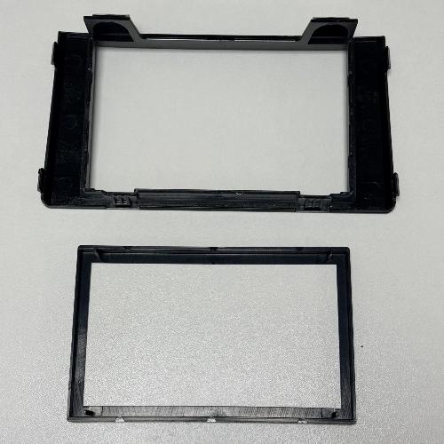 Facade autoradio Iveco Kit facade compatible avec IVECO DAILY 2012-14 GRIS METAL