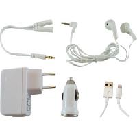 Kit voyage allume-cigare - 220V - cable Iphone - ecouteurs jack