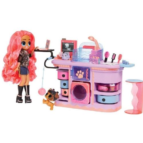 Poupee L.O.L. Surprise OMG - Cabinet de Vétérinaire | Rescu Vet Set? - Poupée exclusive + 2 animaux et accessoires -  Des 4 ans.