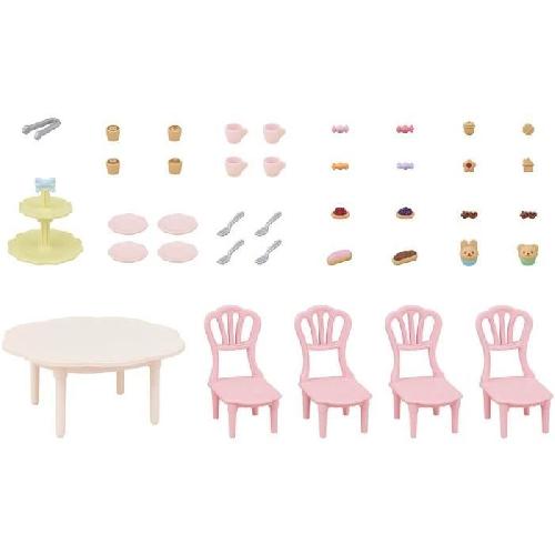 Figurine Miniature - Personnage Miniature La table du goûter - SYLVANIAN FAMILIES - 5742 - Set de table avec chaises. vaisselle et pâtisseries