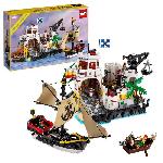 LEGO 10320 Icons La Forteresse de l'Eldorado. Kit de Maquette pour Adultes avec Bateau Pirate et 8 Minifigurines