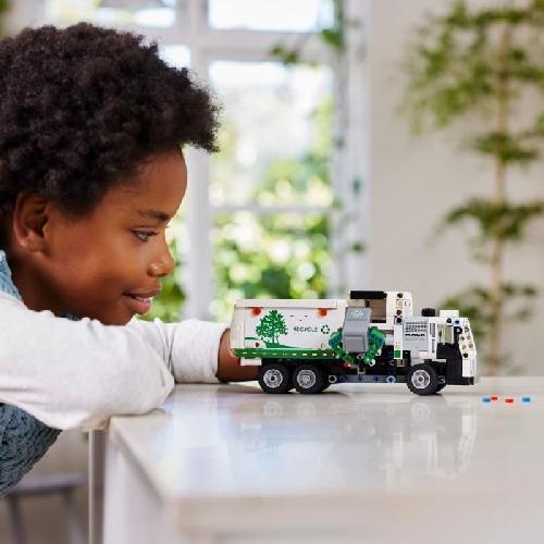 Jeu D'assemblage - Jeu De Construction - Jeu De Manipulation LEGO 42167 Technic Mack LR Electric Camion Poubelle. Jouet de Camion Électrique. Véhicule de Recyclage