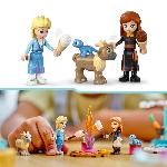 Jeu D'assemblage - Jeu De Construction - Jeu De Manipulation LEGO 43238 Disney Princess Le Château de Glace d'Elsa. Jouet de Princesse La Reine des Neiges. 2 Figurines Animales