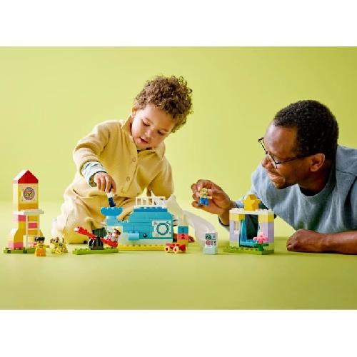 Jeu D'assemblage - Jeu De Construction - Jeu De Manipulation LEGO DUPLO 10991 L'Aire de Jeux des Enfants. Jouet pour Apprendre les Lettres. Chiffres et Couleurs
