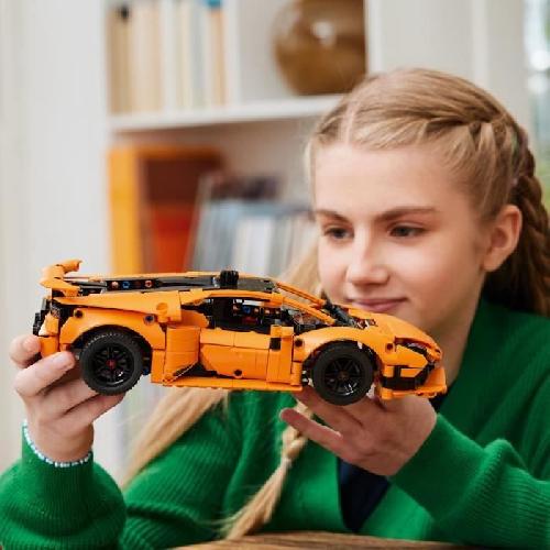 Jeu D'assemblage - Jeu De Construction - Jeu De Manipulation LEGO Technic 42196 Lamborghini Huracán Tecnica orange Voiture Jouet Pour Enfant de 9 Ans