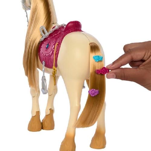 Poupee LES MYSTeRES DE BARBIE - a la Poursuite du Cheval Perdu Barbie et son cheval Tornade. HXJ42