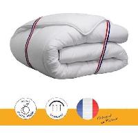 Linge De Lit Couette 240 x 260 cm - DODO - Tempérée - 100% fibre polyester - Pour 2 personnes - Blanc