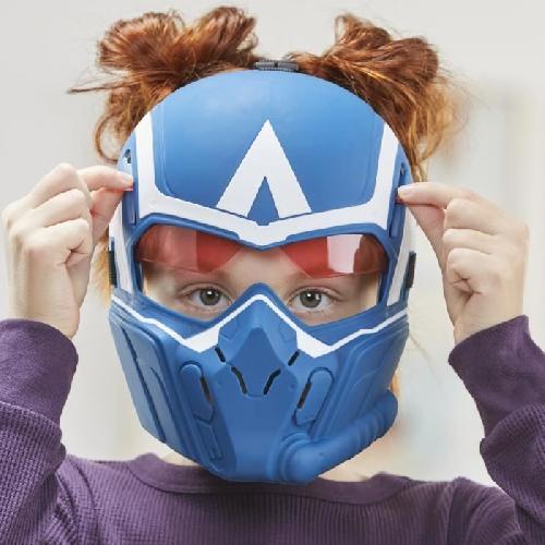 Masque Visage - Accessoire Deguisement Visage Masque de vol Captain America Brave New World. jouet de deguisement. Marvel Studios. Des 5 ans