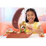 Poupee MATTEL Disney Vaiana 2 - La pirogue de Vaiana + 1 poupée Vaiana + HeiHei le poulet JBT78