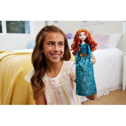 Poupee Merida Poupée 29 cm. Mattel Poupée Disney Princesses habillage et accessoires HLW13