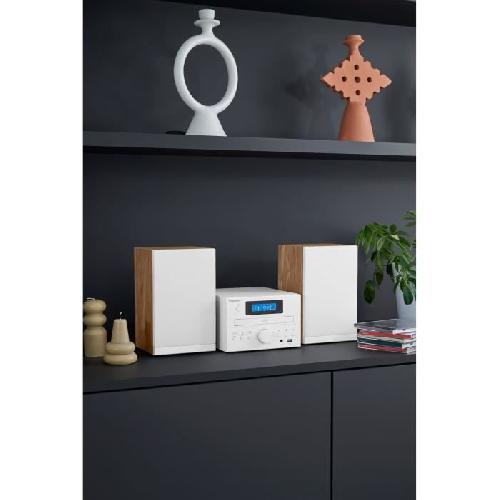 Chaine Hi-fi Microchaine - THOMSON - COSY MIC121BT - Lecteur CD. Bluetooth. Radio FM. MP3. USB - Bois et Blanc