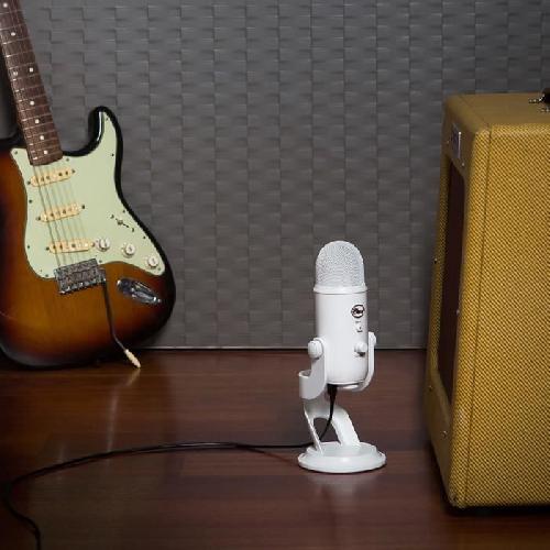 Microphone Pc Microphone USB Blue Yeti pour Enregistrement. Streaming. Gaming. Podcast sur PC ou Mac - Gris