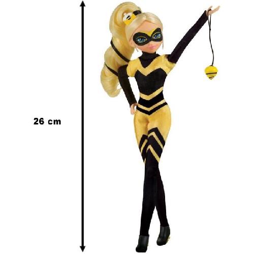 Poupee Miraculous Ladybug - Poupée mannequin 26 cm : Queen Bee - BANDAI