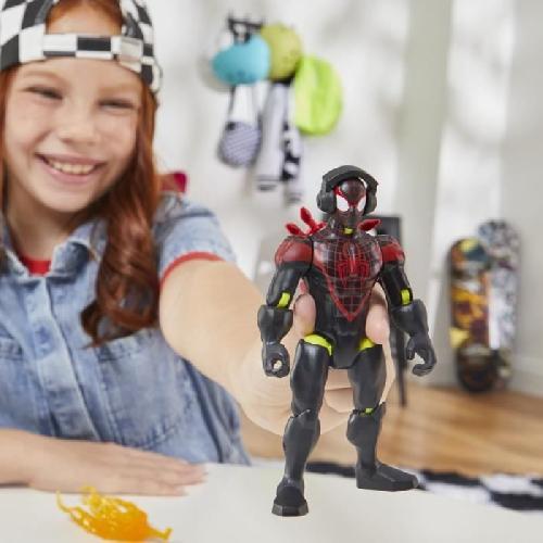 Figurine Miniature - Personnage Miniature MixMashers Miles Morales. figurine personnalisable a melanger et combiner avec accessoires. Marvel. Des 4 ans