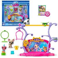 Monde Miniature BANDAI - Littlest Pet Shop - Coffret Pets Got Talent - Ensemble de jeu avec 2 animaux. décor et accessoires - BF00558