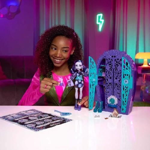 Poupee MONSTER HIGH Coffret Monstrueux Secrets énigmes du jardin Twyla - Monster High - HYT74