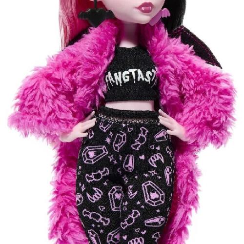 Poupee Monster High-Coffret Soirée Pyjama Draculaura-poupée et accessoires HKY66