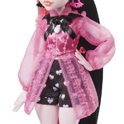 Poupee Monster High-Draculaura-Poupée avec chauve-souris de compagnie HHK51