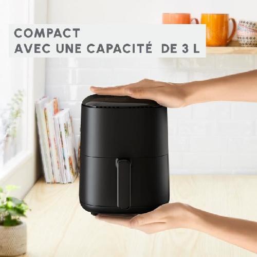 Friteuse Electrique MOULINEX Easy Fry Compact. Friteuse sans huile. 3 L. 4 personnes. 10 Programmes automatiques. Ecran digital. Air fryer EZ145820