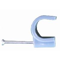 moulure-goulotte-cache-fil-plinthe-gaine-range-fil-clips