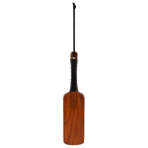 Paddle a fessee en cuir