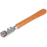 piece-detachee-outil-a-main piece-detachee-outil-a-main