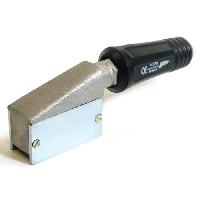 pince-de-masse pince-de-masse