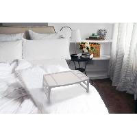 plateau-a-niveaux-plateau-de-presentation-a-etage