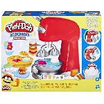 Play-Doh Kitchen Creations. Robot pâtissier. jouet de pâte a modeler avec accessoires de cuisine factices