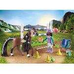 Univers Miniature - Habitation Miniature - Garage Miniature PLAYMOBIL 71355 Zoe & Blaze avec parcours d'obstacles. Horses of Waterfall. 67 pieces. Des 5 ans