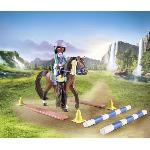 Univers Miniature - Habitation Miniature - Garage Miniature PLAYMOBIL 71355 Zoe & Blaze avec parcours d'obstacles. Horses of Waterfall. 67 pieces. Des 5 ans