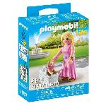 PLAYMOBIL 71737 Dame avec Chihuahua et panier transport