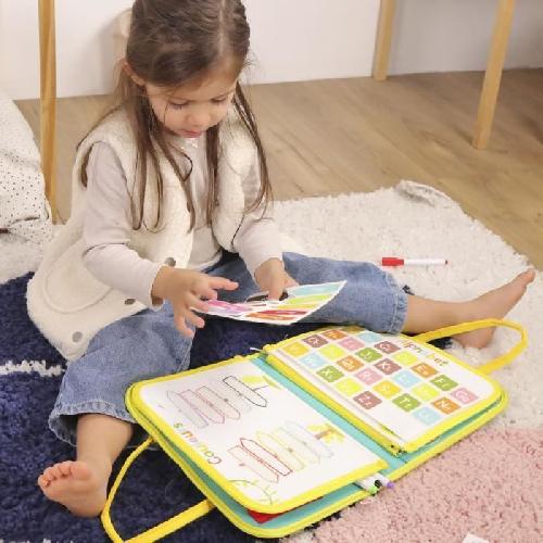 Jeu D'apprentissage Pochette d'Activitées - Montessori - JADE - Jeu Educatif - Voyage - Sensoriel - Jeu Pour Enfant - Design Français