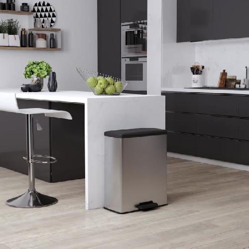 Poubelle - Corbeille - Support Sac Poubelle Rectangle - DECO BIN - CURVER - 65L - Design moderne - 49 x 29 x 61 cm - Gris metallise