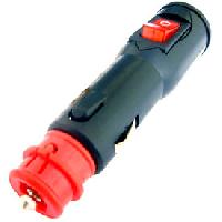 Prise allume-cigare universelle 12 24V 8A avec interrupteur Prise allume-cigare universelle 12 24V 8A avec interrupteur