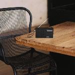 Radio Reveil Radio-reveil EVOOM EGY Noir - FM et radio DAB+ - Batterie Piles-USB - 2 alarmes