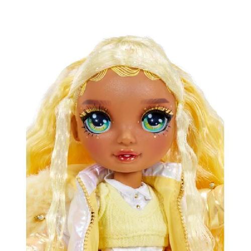 Poupee Rainbow High - Winter Wonderland - Jaune- Révele ta couleur - Créer son bonhomme de neige - Dés 4ans