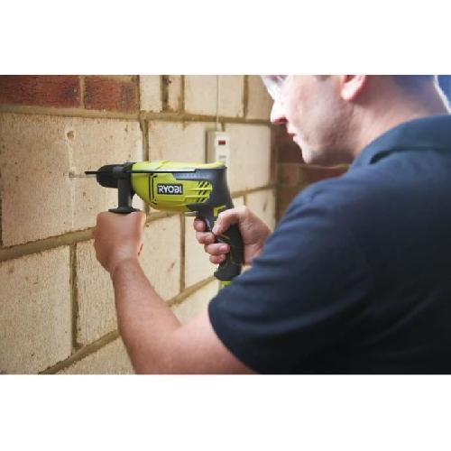 Perceuse RYOBI - Perceuse a percussion 680 W - 3 000 cp/min - mandrin 13 mm - blocage d'arbre auto + coffret & butée de profondeur - RPD680-K