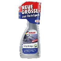 shampoing-et-produit-nettoyant-interieur