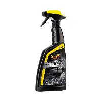 shampoing-et-produit-nettoyant-interieur