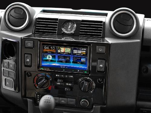 Facade autoradio Land Rover Support Autoradio 2Din pour Landrover Defender 05 2007-08 2016