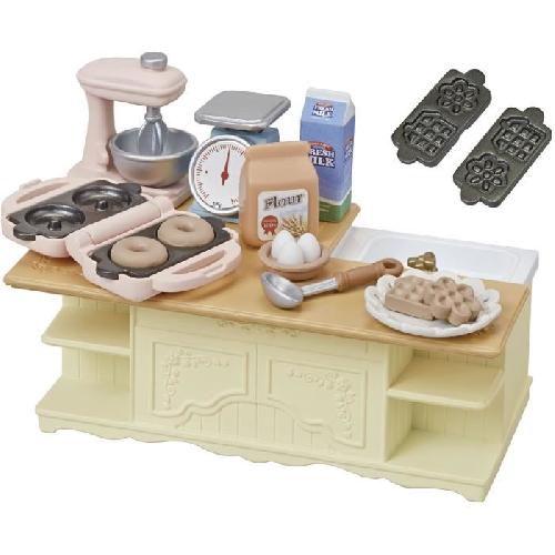 Figurine Miniature - Personnage Miniature SYLVANIAN FAMILIES - Le meuble de cuisine et accessoires - Blanc - Chine - 3 ans et plus