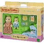 Poupee SYLVANIAN FAMILIES - Set Le nouveau venu - Couffin a bascule et figurines chat creme - PReT A JOUER