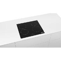 Table - Plaque De Cuisson - Induction Table induction BOSCH - 4 foyers - L: 592 mm x P: 522 mm - PUE611BB5E