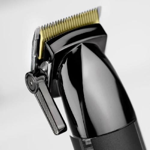 Tondeuse Cheveux  Tondeuse cheveux - BaByliss - E991E - Super-X Metal Series - Édition Spéciale avec lames en titane 12 accessoires