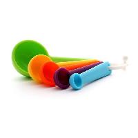 verre-doseur-mesureur-cuillere verre-doseur-mesureur-cuillere